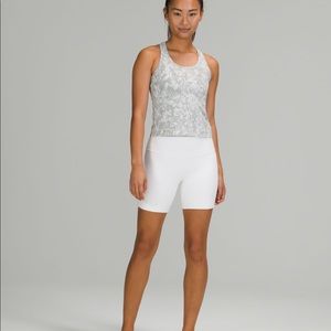 Size 4 Lululemon tank